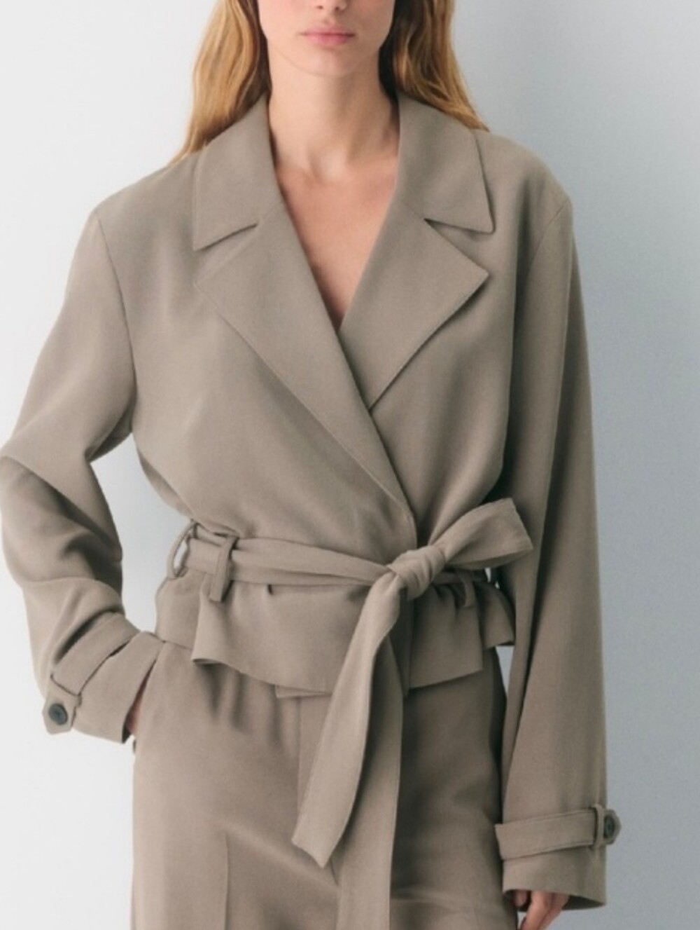 ARITZIA/Babaton Postage Trench Coat - Sway Crepe Sz L Retail $198